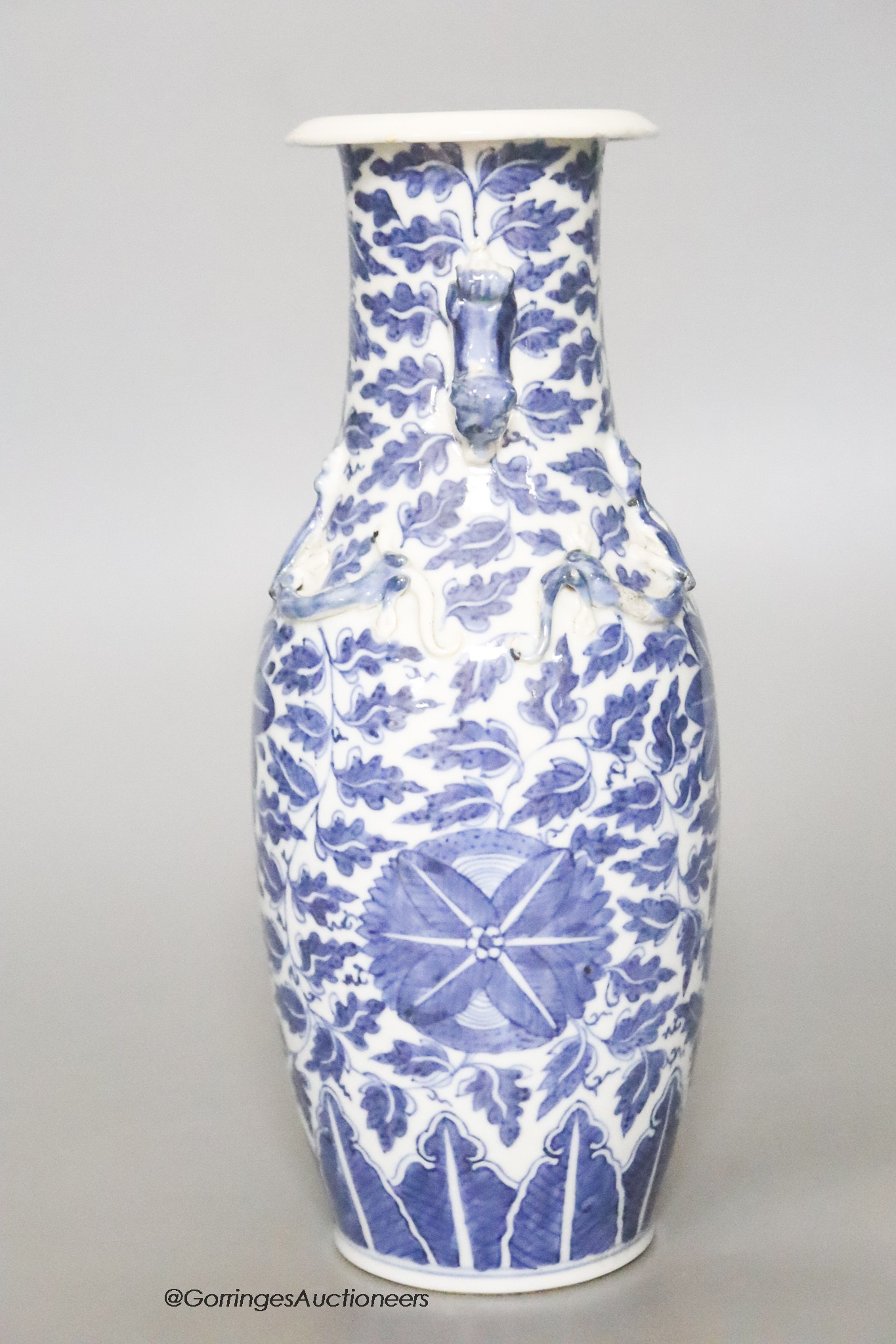 A late 19th / early 20th century Chinese blue and white vase, height 25.5cm